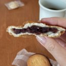 팥알 | [팥알로] 한남동 고급스러운 팥베이스 디저트 맛집 - 팥알로샌드, 잔치팥빵, 구운 밤 후기