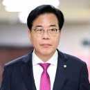 [단독] 국민의힘 입당 전한길 &#34;추종자 10만 가입… 尹 끌어안는 당 대표 만들 것&#34; 이미지