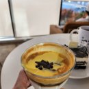 더힐시그니처작은도서관 | 해운대카페 온더힐,해운대구민 20%음료할인 ♥ 연말 새벽연장영업,바다뷰와 주차가능한 단독건물