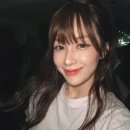 "채연 맞아?" 확 달라진 얼굴에 '깜짝'…'방부제 미모' 비결 공개 편안한 티셔츠 차림으로 자연스러운 매력 이미지