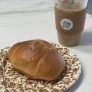 고양 베이커리 맛집 주말 웨이팅 소금빵 잠봉뵈르 샌드위치 치아바타 (카페라떼 jmt)
