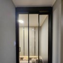 3연동중문인테리어 슬림한 거실 그라데이션 슬라이딩중문