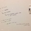 북카페 화장실 이미지