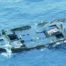 4년전 日 쓰나미에 밀려온 배, 미국 해변서 발견 이미지