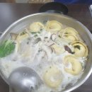 고석주 | [가볼만한곳] 강원도 철원 맛집 솔향기(손만두 버섯 전골), 고석정 꽃밭