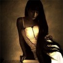 긴머리 소녀 이미지