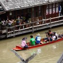 월드 건강식품점 이미지