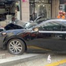 [속보] 80대 운전 차량, 상가로 돌진…“우회전하다가 갑자기” 이미지