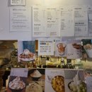 텃밭에노는닭 이미지