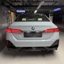 오토카모터스 | BMW 520i M Spt / 브루클린 그레이-베간자 스모크 화이트 출고 후기 (BMW 수원 오토월드 조수영)