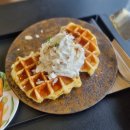 몰방에 | 수원역카페 띰카페 바이원플레이 수원역점 가구쇼룸&디저트카페