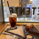 라데탕트(LA DE TENTE) 이미지