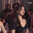 [청룡시리즈] 드라마 남우조연상&여우조연상 이동휘-임지연.GIF 이미지