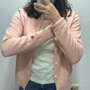 꼼데가르송신세계 | 꼼데가르송 가디건 구매 후기, 연핑크 소매 하트와펜 가디건 후기