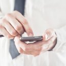 세탁하는 남자들 이미지