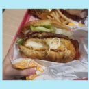 롯데리아 앞 횡단보도 이미지