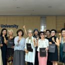 시니어 모델 이미지