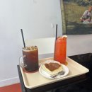 에이비이 | 시흥 신천동 예쁜 카페 에이비이, 원두 맛집 인정!