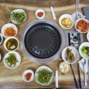 우촌식당 | 우촌 정육식당 : 안성시장 고기맛집 로컬반찬 가득한집