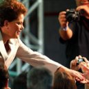 ﻿Dilma Rousseff prend la tête du Brésil 이미지