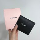 터치톡 | 프라다 터치 블러쉬 튤립 솔직 후기｜프라다 블러셔 추천, 카카오톡 선물하기 각인 가능