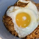 야야 민박 | 마음 울적한 날엔 거리를 걸어보고
