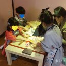 몰리브 아멜린힐에서 아이와 쿠키 만들기