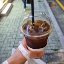 만두한개 커피한잔 이미지