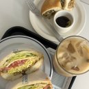 서울경동초등학교 | 성수동 베이글 샌드위치 맛집 서울 비건 식당 푸른델리 혼밥 점심 내돈내산