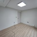 혜성코너 | 은평구 도배 신사동 혜성시티빌 안방 실크벽지 부분도배 - 1