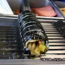 펌) 김밥 써는 기계.... 이미지