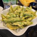 꽈리치킨 이미지