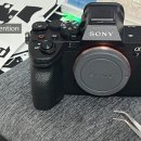 SONY A7M4 소니 미러리스 스크래치 보호 <b>스킨</b>과 강화<b>유리</b> 액정 보호필름 부착했어요