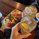 동아리퓨전마차 | 서울 사당연어 네꼬 연어회 토마토홍합스튜 멘보샤 세트에 하이볼