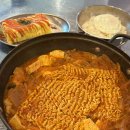 140-2-000004 | 팔팔찌개 금정구청점, 재료를 아끼지 않고 듬뿍 들어간 김치찌개 맛집