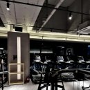 산수휘트니스 | 안양헬스장 로마짐 안양비산: 통창뷰와 체계적인 운동의 만남