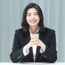 웃지