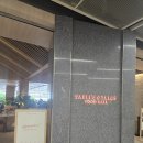 쿠칭 노트북 하기 좋은 공간TABLE &amp; TALES FOOD HALL (수제버거 추천)