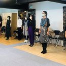 바른자세 모델워킹(시니어) 이미지