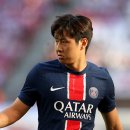 오늘자 아스날 링크 나온 PSG 이강인 근황. 이미지