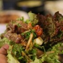 통통돼지생고기 이미지