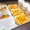 WOOF CUT | 쉐이크쉑 1호 강남점 이전소식 + 쉑쉑 메뉴판과 햄버거 칼로리 정보