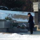 대통령 성묘 사진(청와대에서 언론사에 제공) 이미지