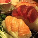 참치랑연어 이미지