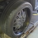 고속타이어카센터 이미지