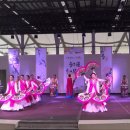 춤과 춤으로 만나다 이미지