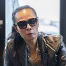 [Talk Talk] 아이유가 되살린 김태원 ‘네버엔딩스토리’…“벚꽃엔딩? 안 부럽지~” 이미지