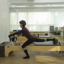 시니어 요가 이미지