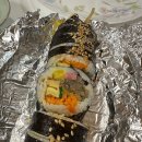 윤김밥 이미지
