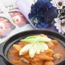 오모가리김치찌개 이미지